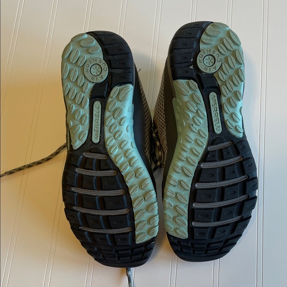 Merrell Gray and Green Athletic Shoes Women’s 9.5 EUR 40.5 - Picture 4 of 8